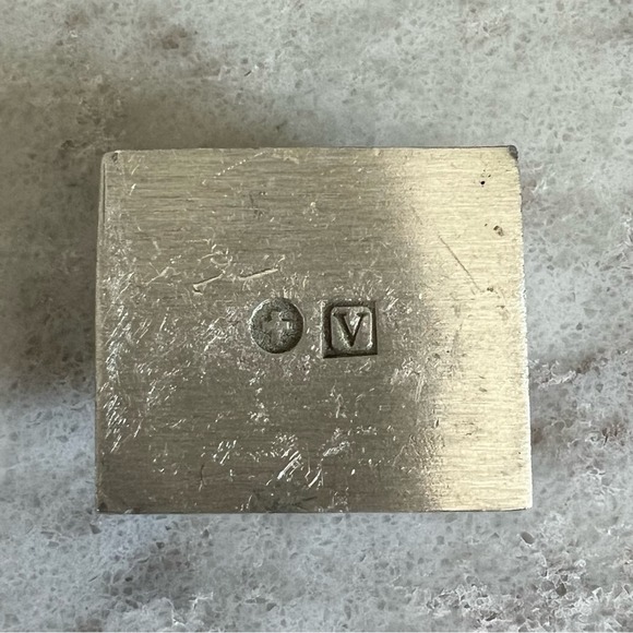 Vintage pewter photo stand card stand paper weight - Picture 3 of 4